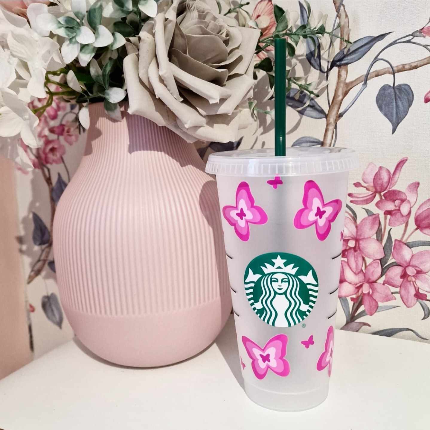 Pink Butterflies - Venti Starbucks Cup (24oz)