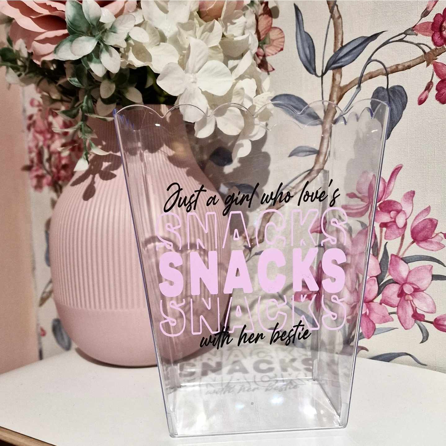 Besties Snacks Tub